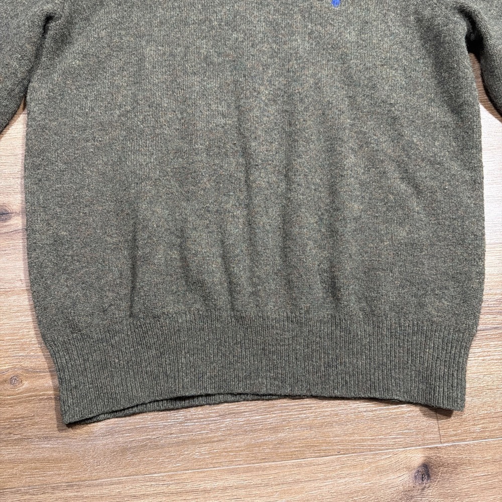 Polo Ralph Lauren Men's MEDIUM Sweater Green V-Neck Pullover Knit Lambswool - Picture 7 of 12